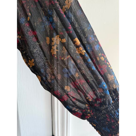 Laundry Shelli Segal Floral Smocked Print Blouse size medium - Picture 4 of 7